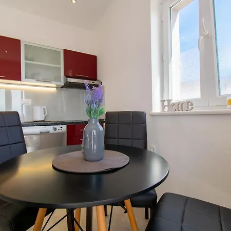 Apartment Lavanda Centar Makarska